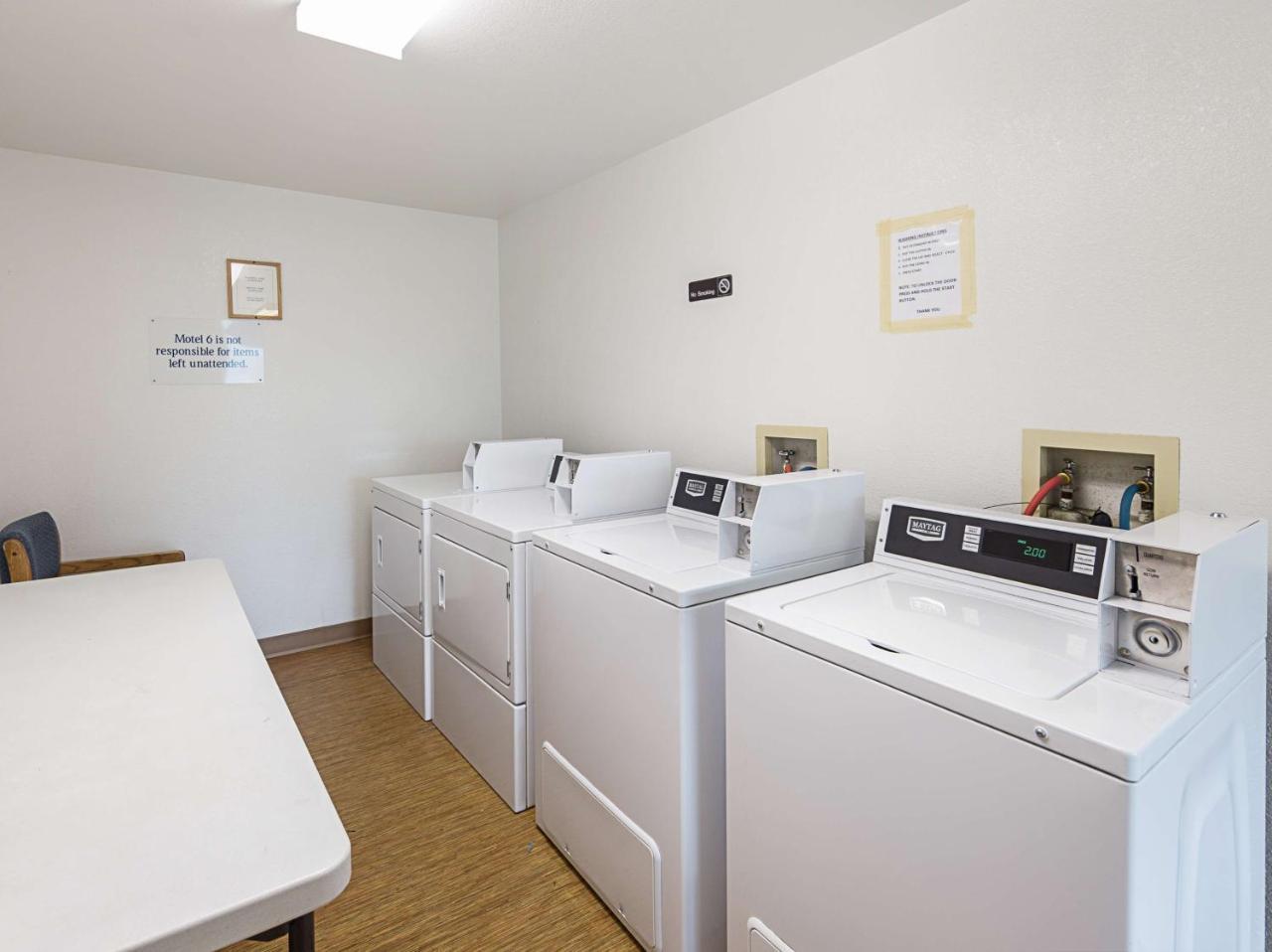 Motel 6 ゴールドビーチ エクステリア 写真