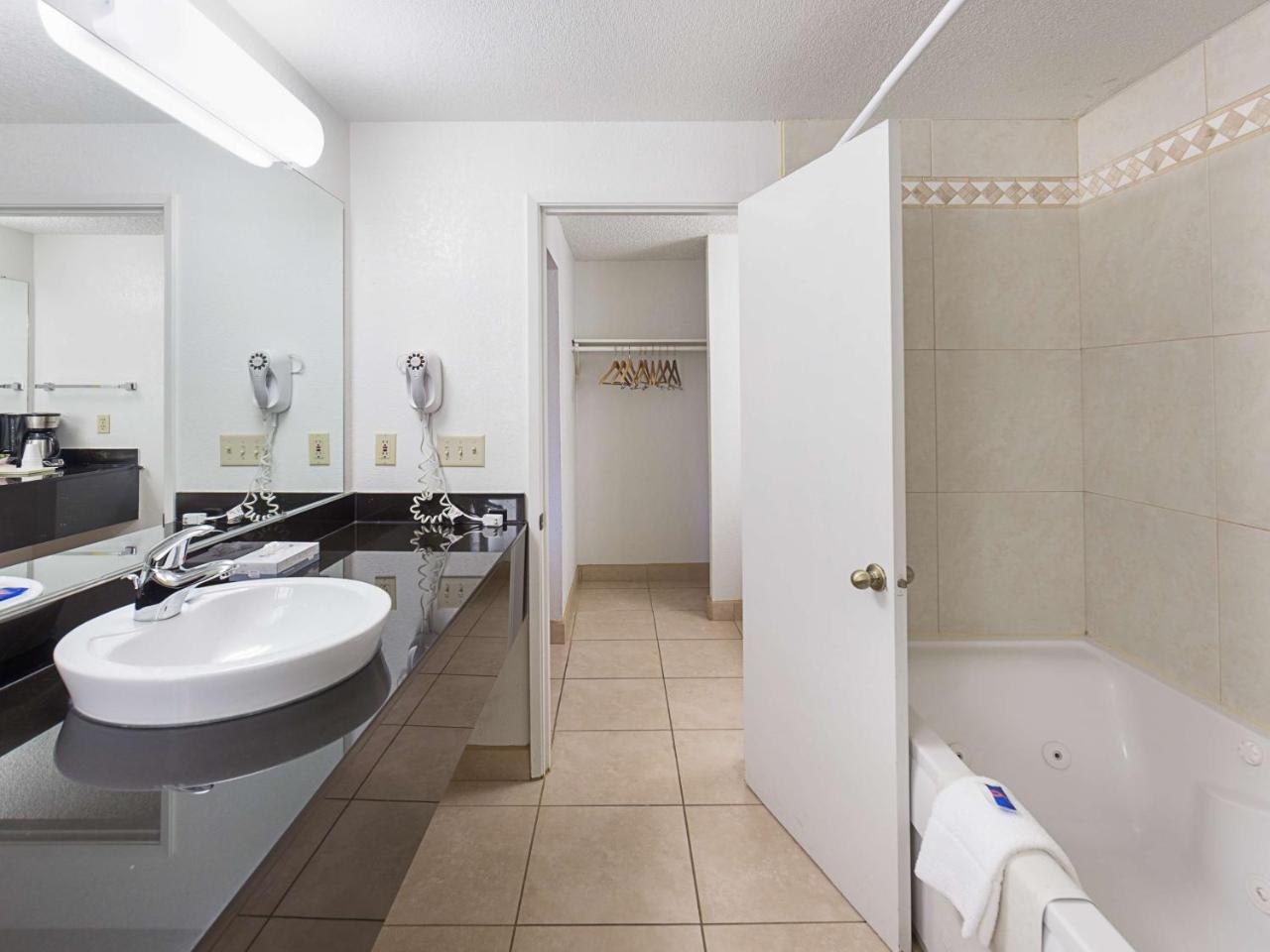 Motel 6 ゴールドビーチ エクステリア 写真